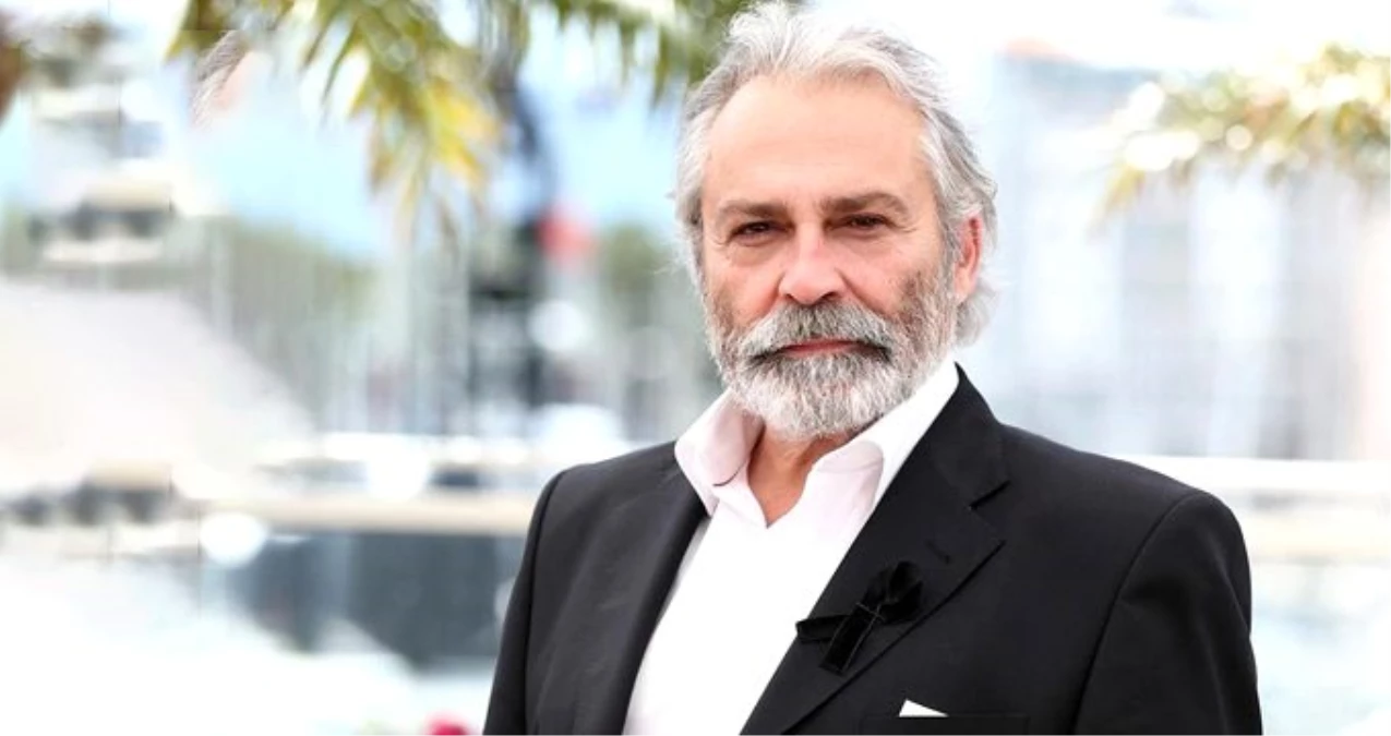 Haluk Bilginer\'in yıllar önce BBC dizisinde türkü söylediği görüntüler ortaya çıktı