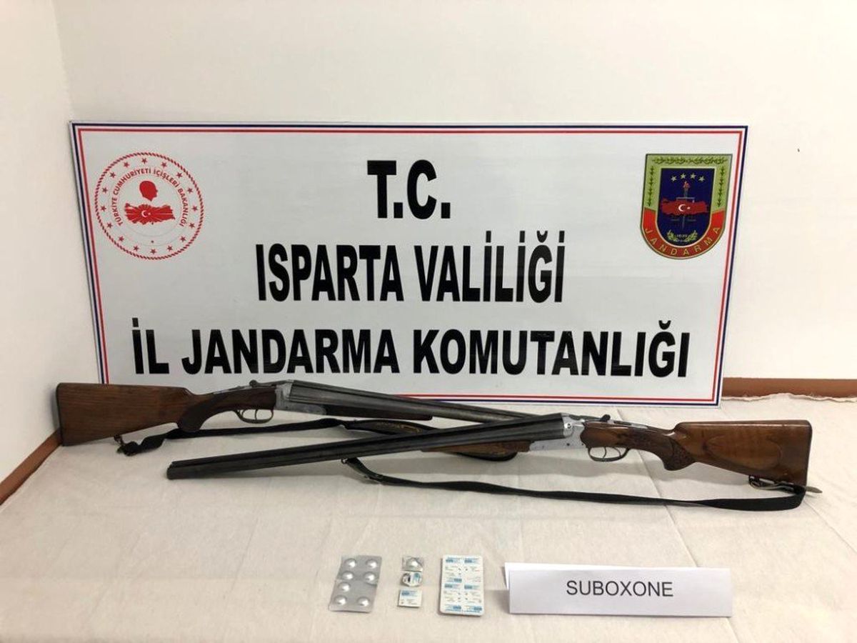 Isparta\'da uyuşturucu operasyonu: 7 gözaltı