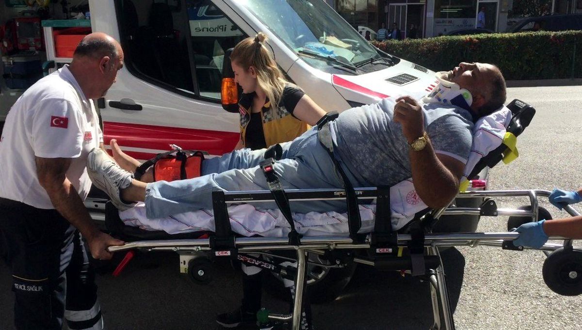 Karaman\'da polis aracıyla elektrikli bisiklet çarpıştı: 1 yaralı