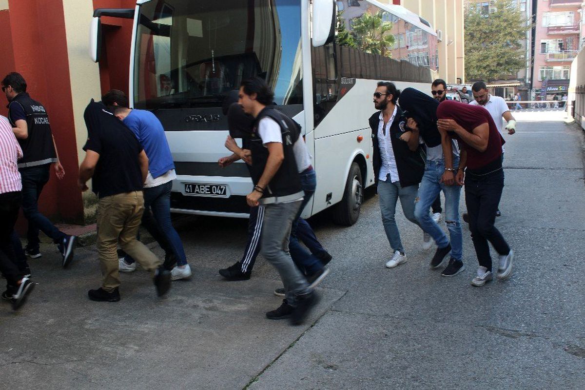 Kocaeli\'deki torbacı operasyonunda 9 tutuklama