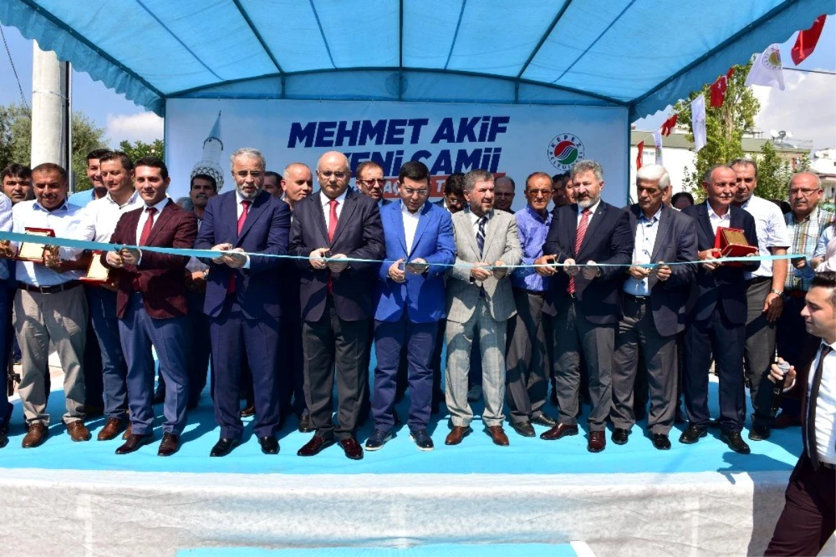 Mehmet Akif Yeni Camii törenle açıldı