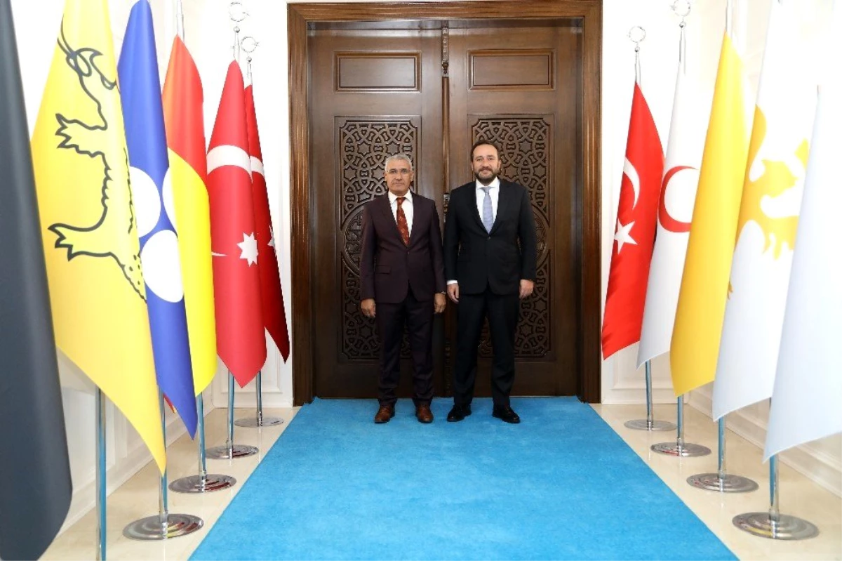 Milletvekili Zülfü Ağar\'dan Başkan Güder\'e ziyaret