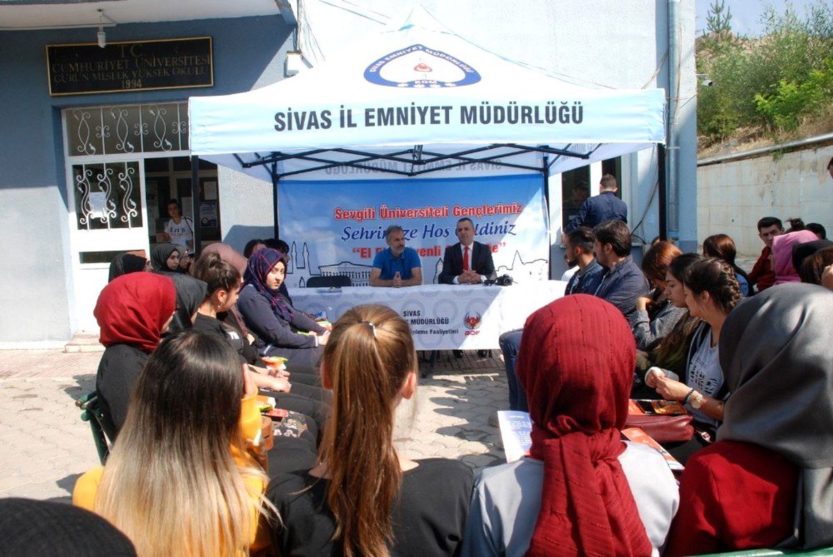 Öğrencilere terör bilgilendirmesi