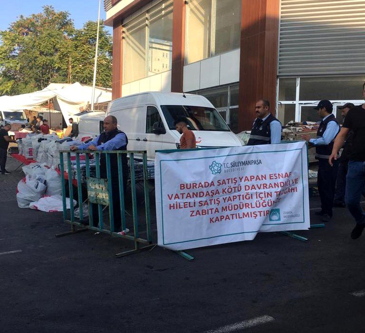 Pazardaki hileli satışa tezgah kapatma cezası