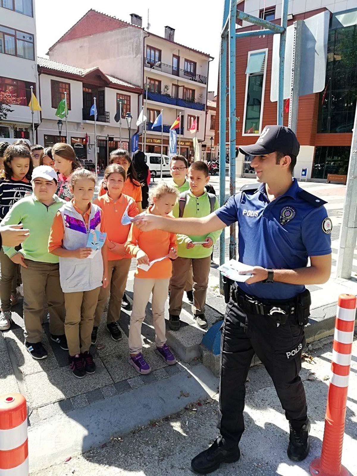 Pazaryeri\'nde yaya güvenliği nöbeti