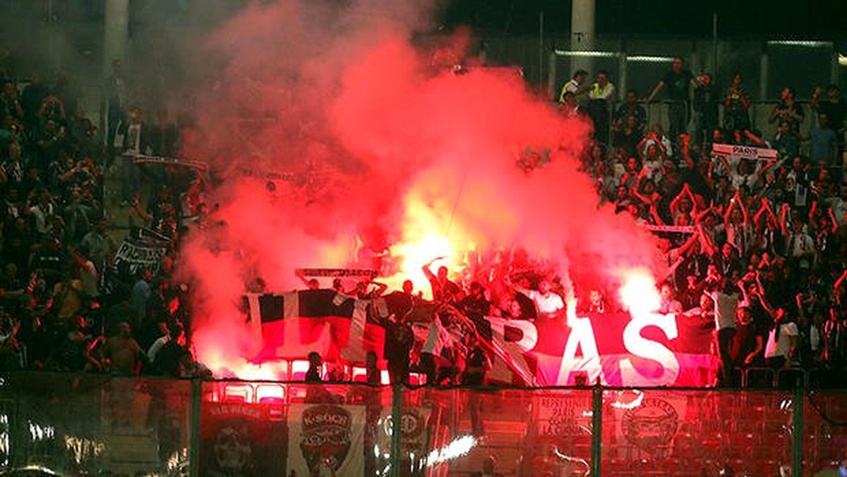 PSG taraftarları, İstanbul\'da gözaltına alındı!