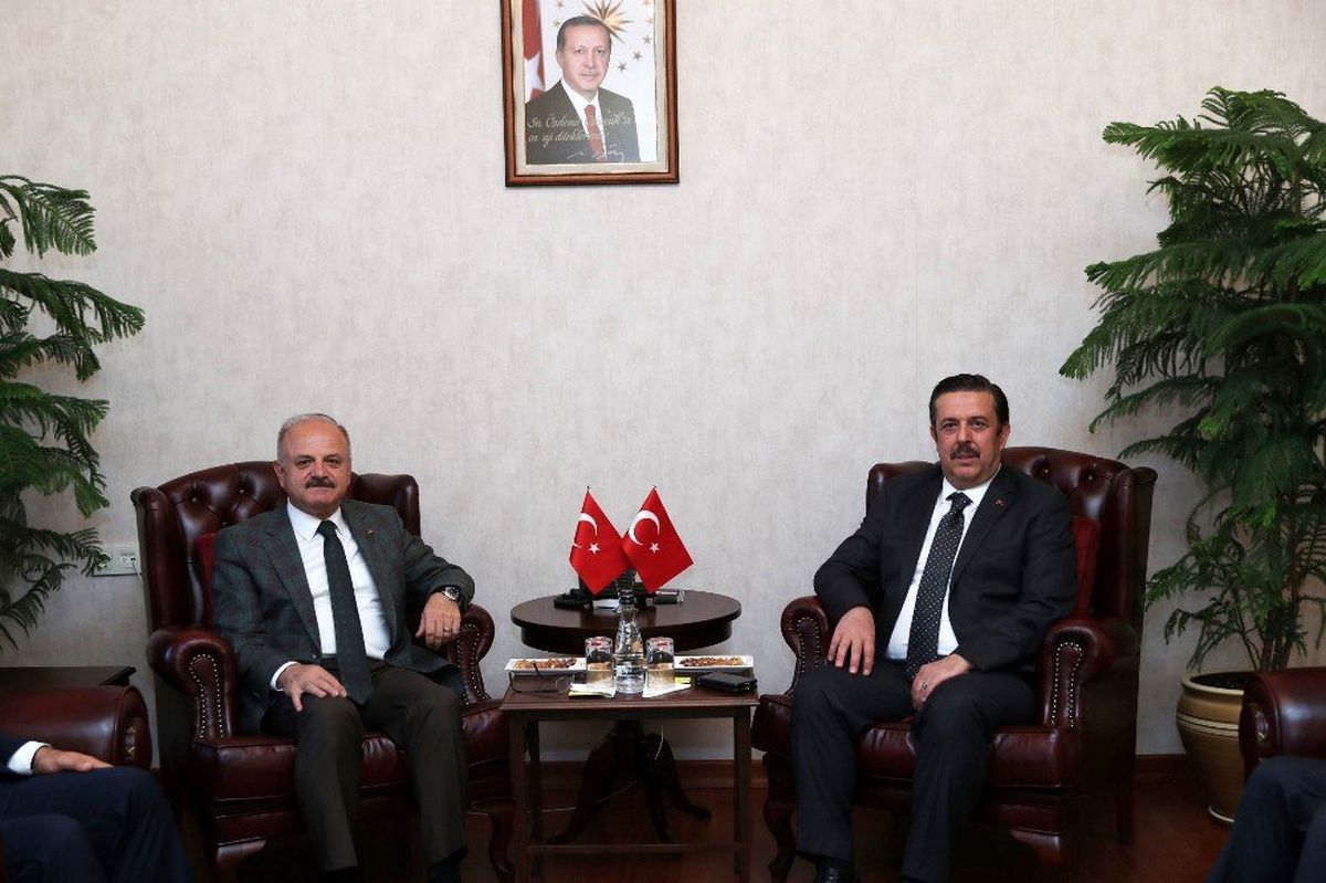 Vali Çakacak, Emniyet Genel Müdür Yardımcısı Holoğlu\'nu kabul etti