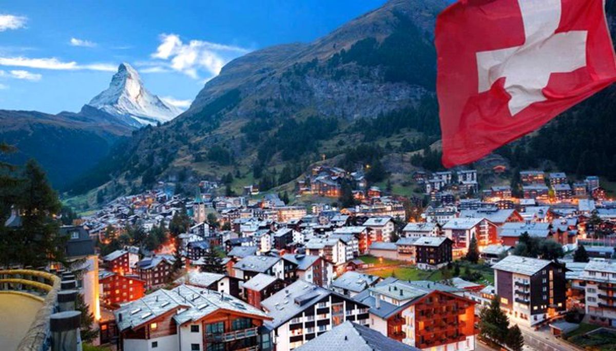 AB, İsviçre\'yi vergi cennetleri listesinden çıkaracak
