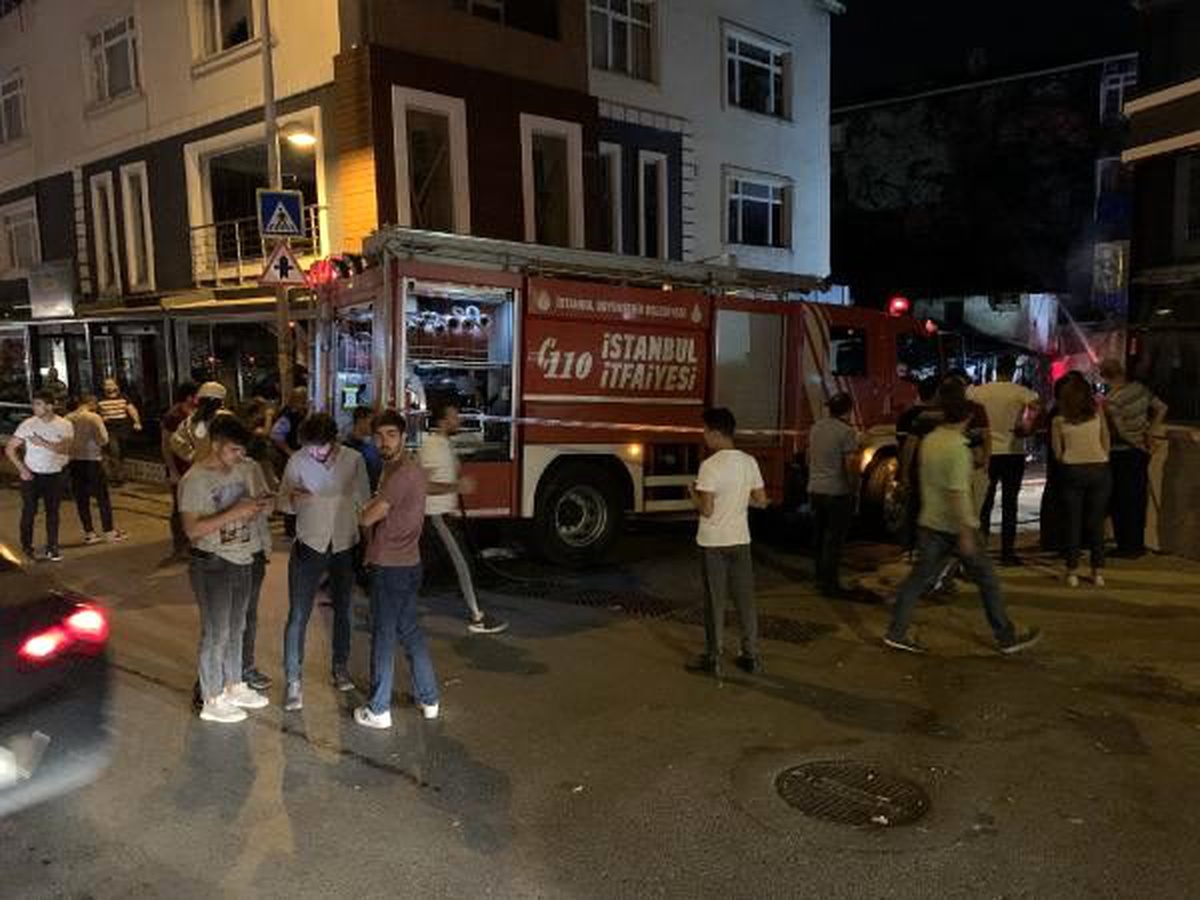 Ataşehir oto tamirci dükkanında yangın