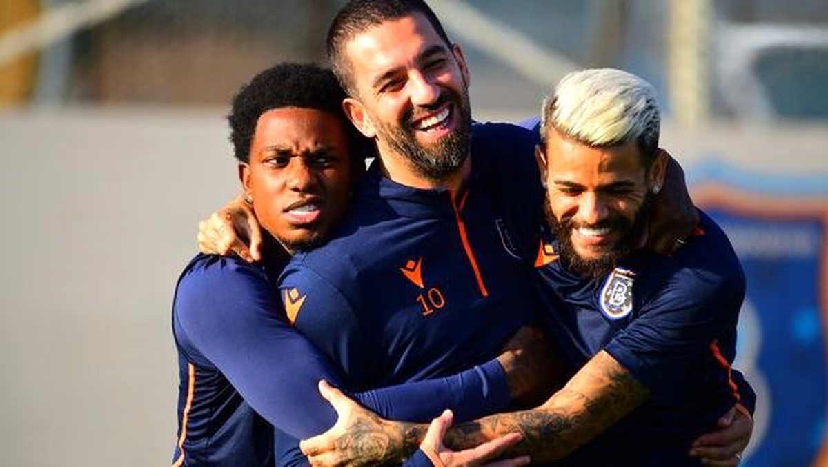 Başakşehir, Gaziantep FK hazırlıklarına ara vermeden başladı!