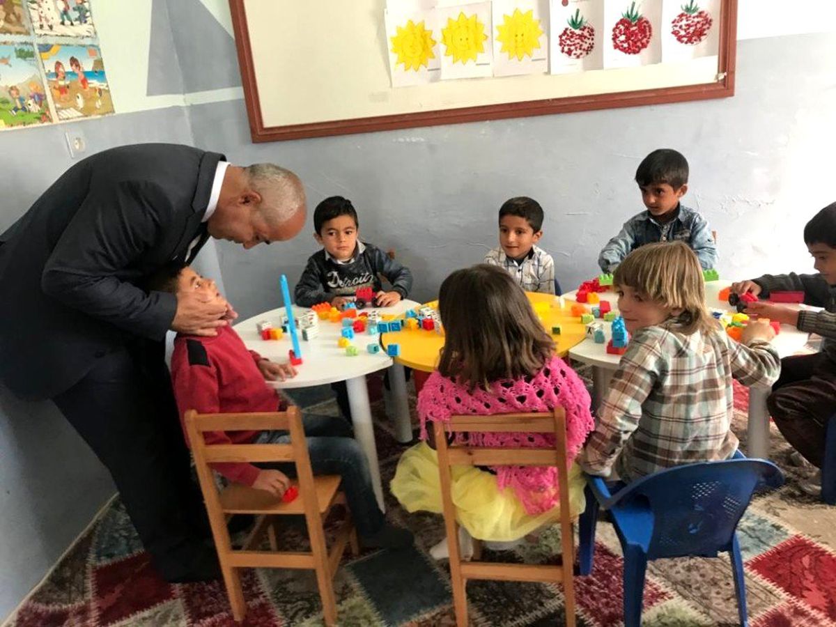 Başkan Ensari\'den okul ziyareti