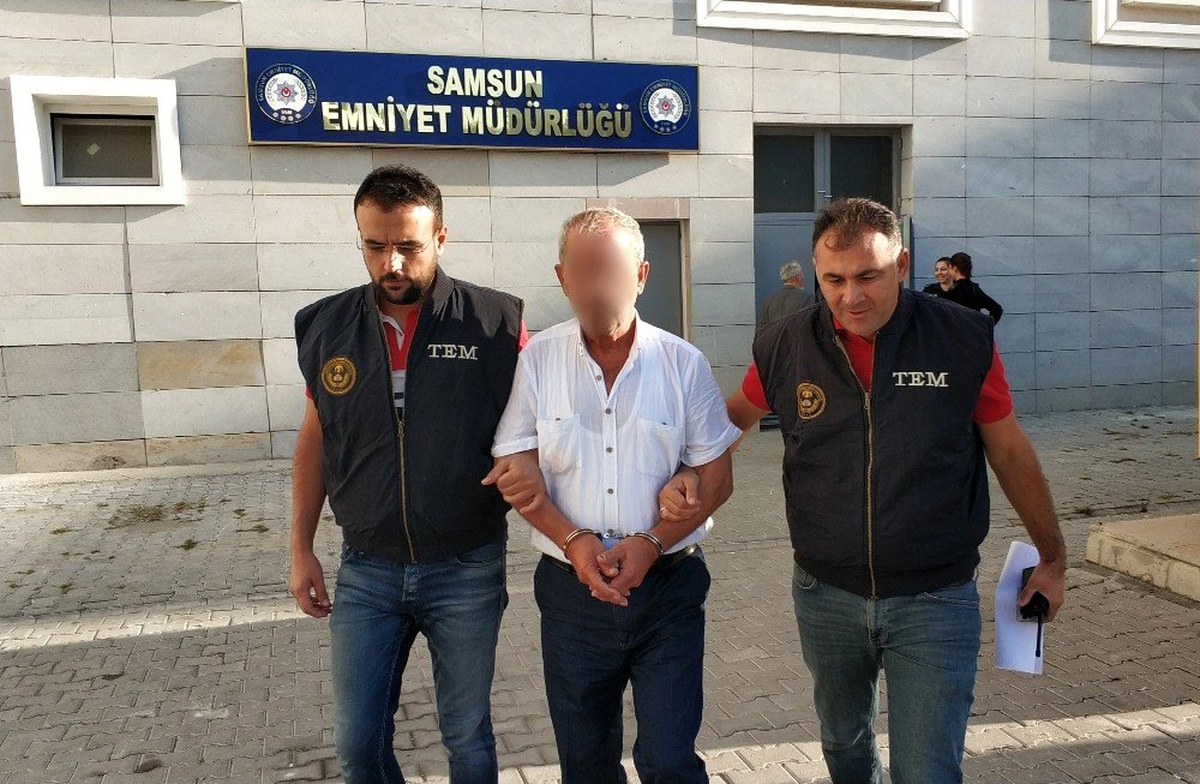 Cumhurbaşkanı\'na hakarete gözaltı