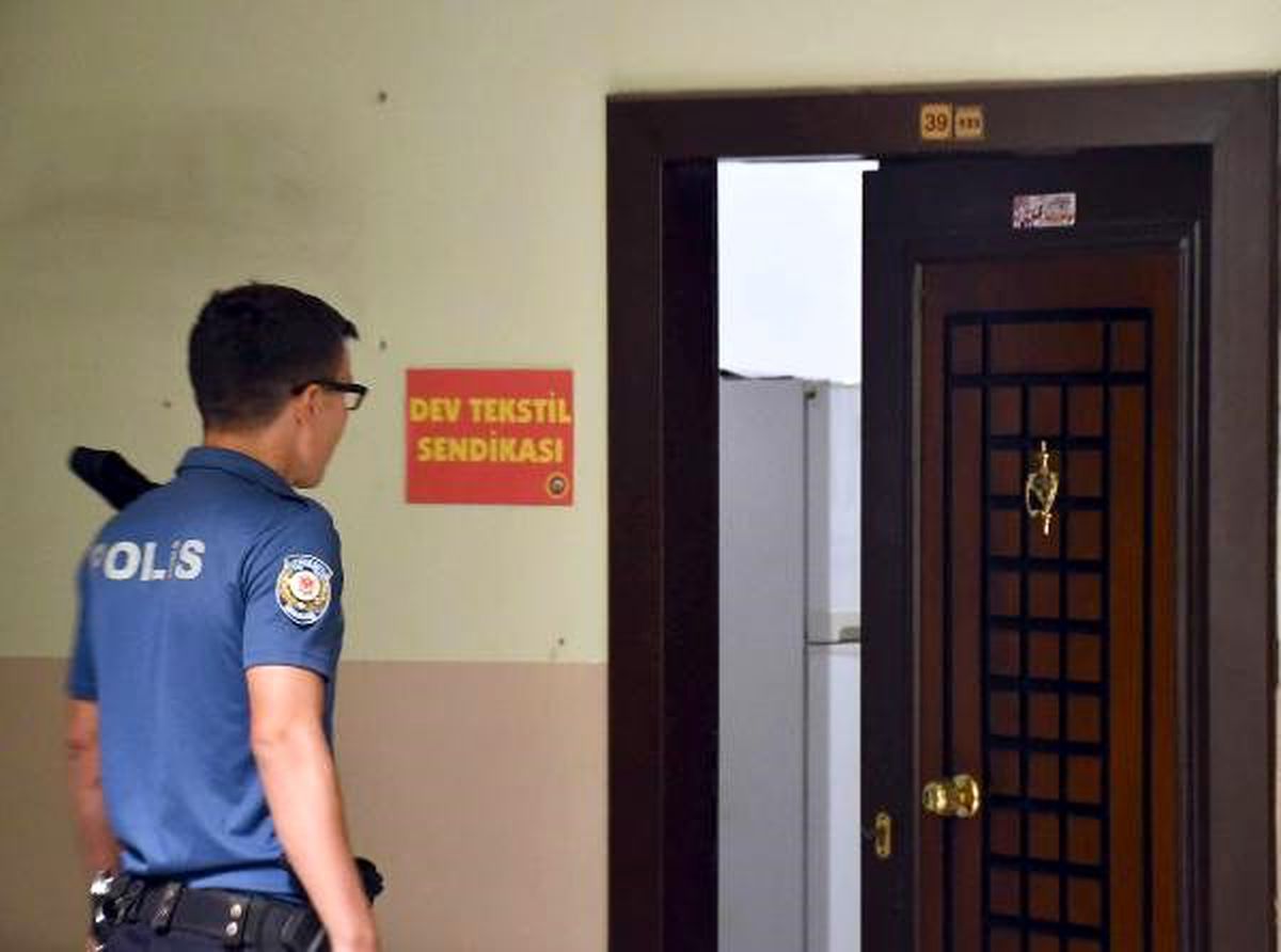 Devrimci tekstil işçileri sendikası\'na operasyon: 21 gözaltı