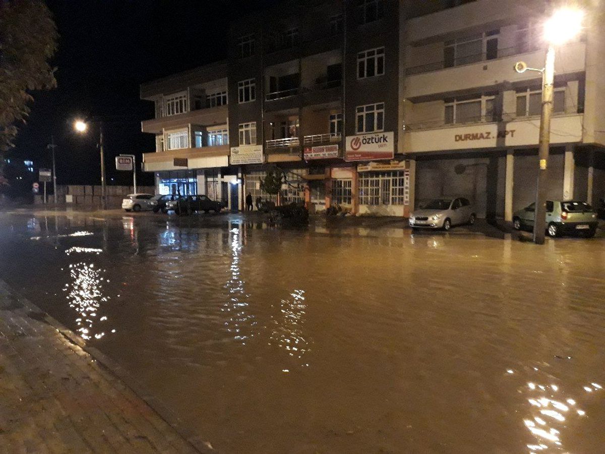 Edirne\'de şiddetli sağanak
