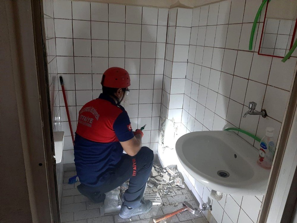 Hayvanları Koruma Günü\'nde hayata tutundu
