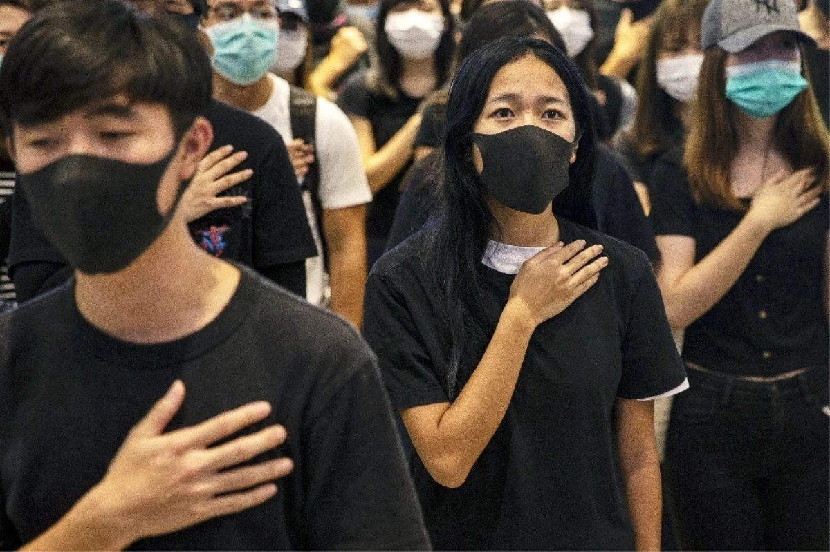 Hong Kong\'da maske yasağıyla gösterilerin bitmesi umudu