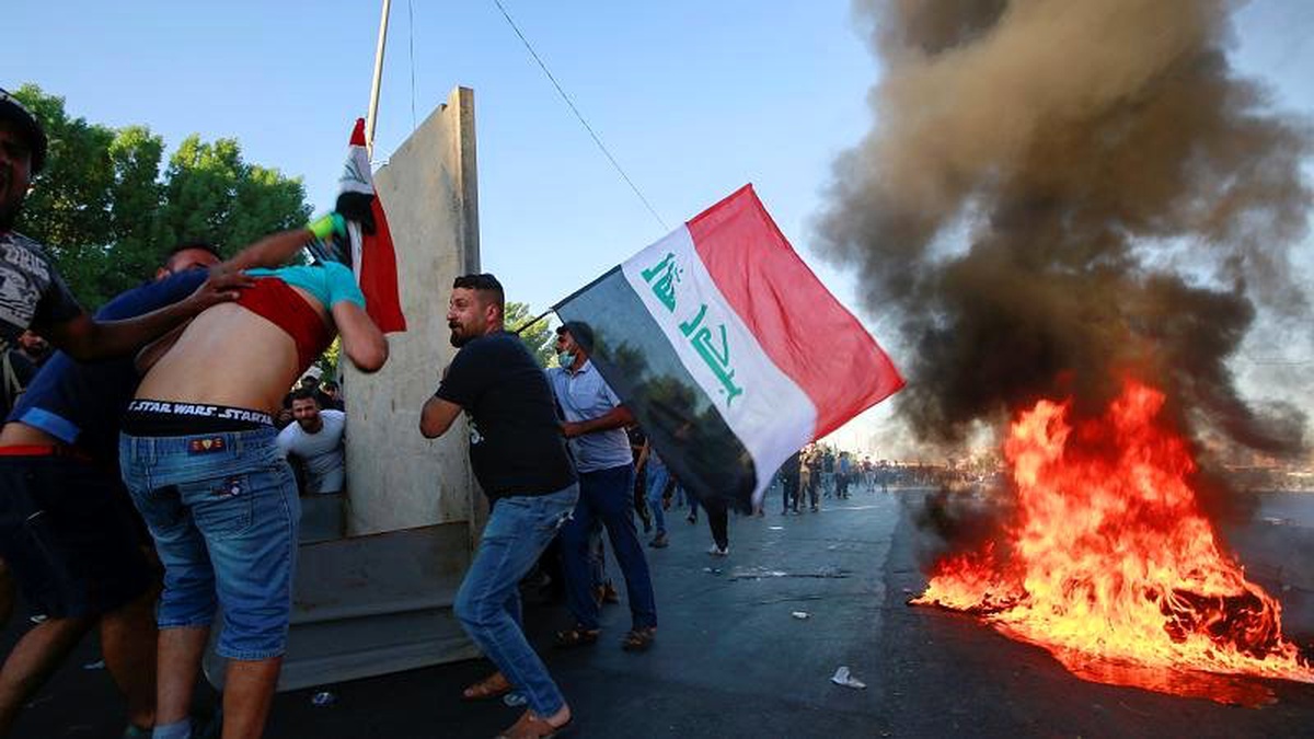 Hükümet karşıtı gösterilerin yeniden tırmandığı Irak\'ta neler oluyor ?