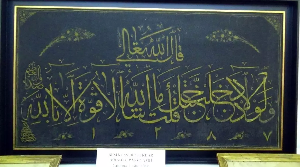 İstanbul\'da manevi eser operasyonu