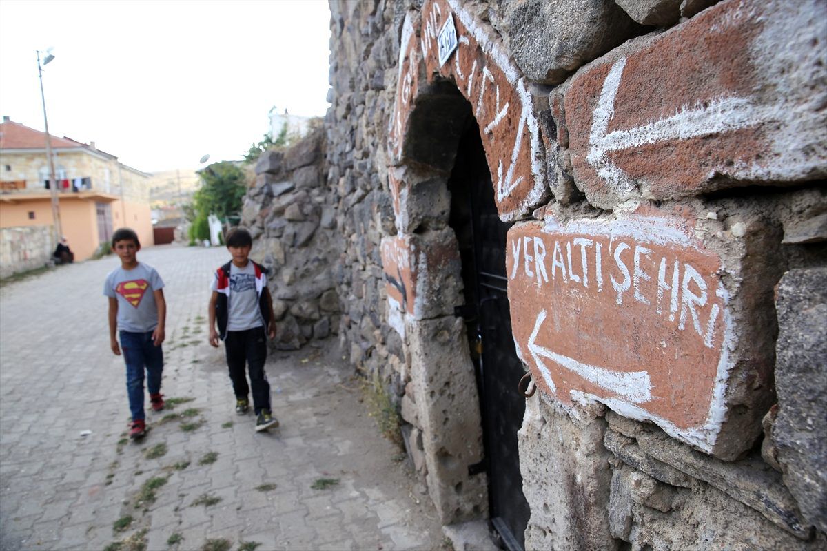 Kapadokyalı köylüler Özlüce yer altı şehrinin yeniden açılmasını istiyor