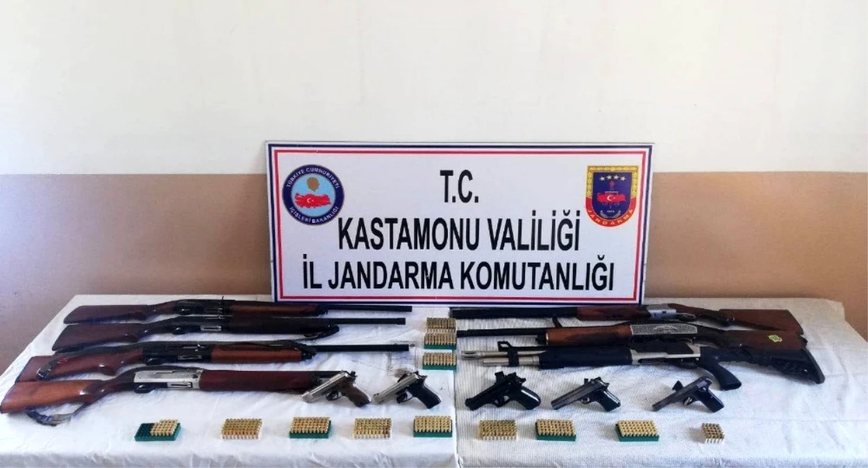 Kastamonu\'da silah ve uyuşturucu operasyonu: 2 gözaltı