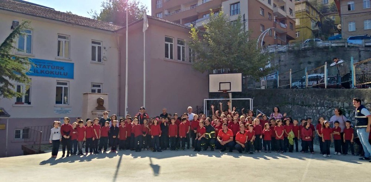 Kozlu Atatürk İlkokulu doğal afetlere hazır