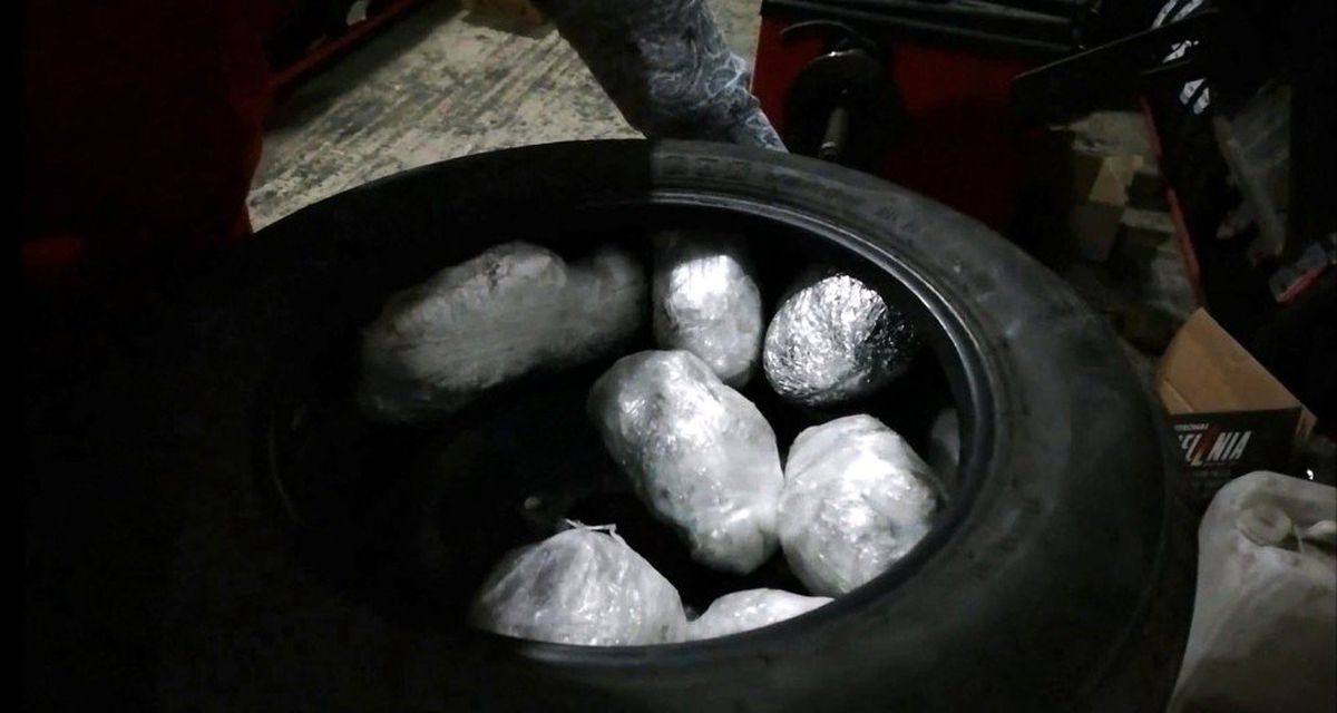 Lastikte zulalanan 1,5 kilo skunk maddesi ele geçirildi