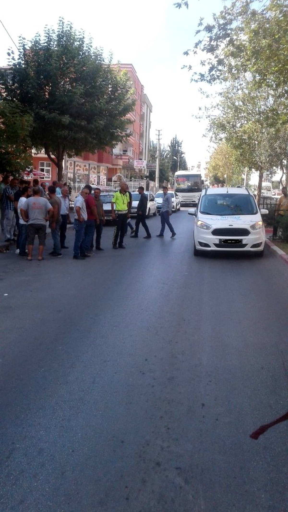 Otomobilin çarptığı yaya hayatını kaybetti