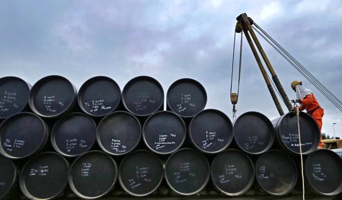 Petrol fiyatlarında düşüş eğilimi sürüyor