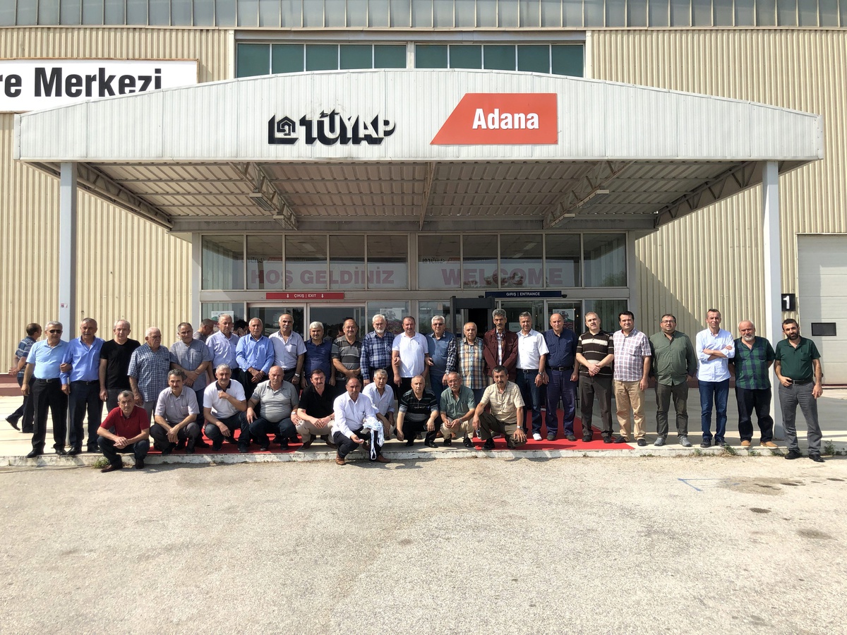 Siteler esnafı Adanalı mobilyacıları ziyaret etti