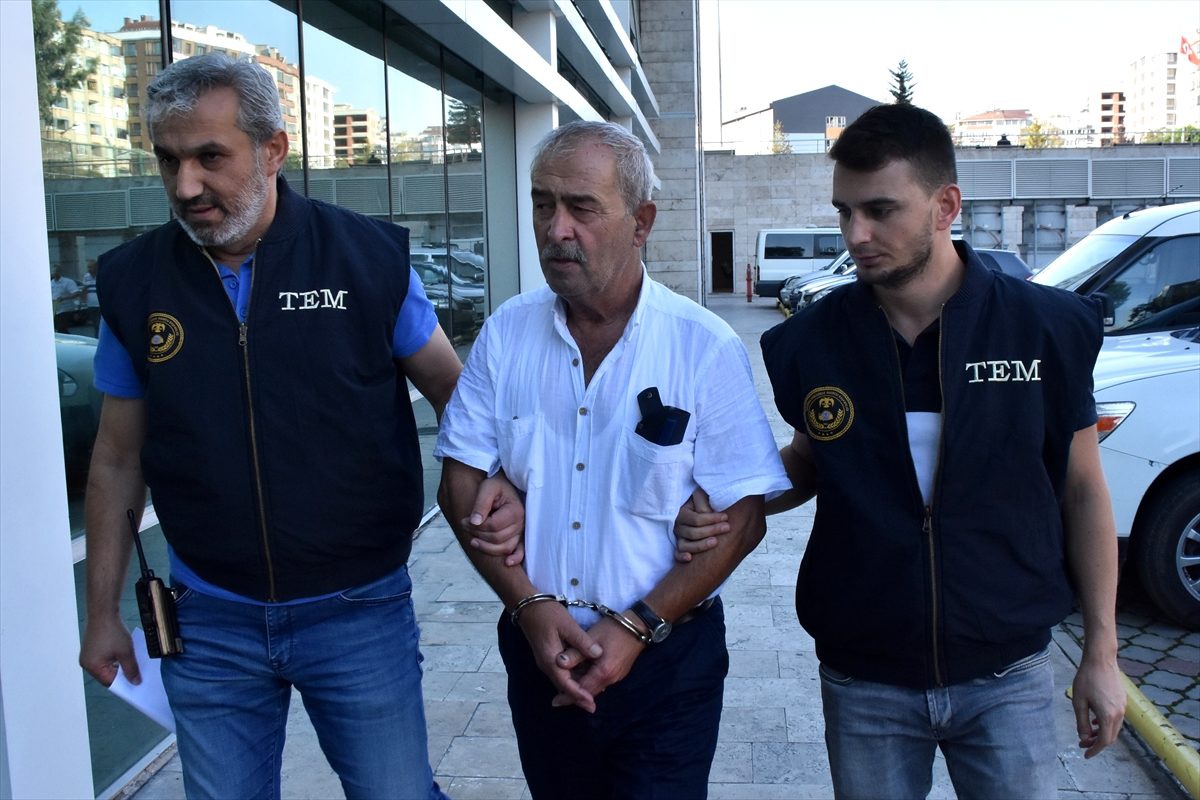 Sosyal medyada terör propagandasına gözaltı