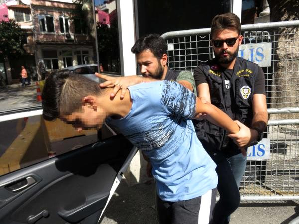 Sosyal medyaya yüklediği videoda milli değerlere küfür eden kişi adliye sevkedildi