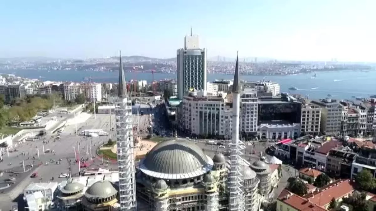 Taksim Camisi\'nin ince işçiliğinin yüzde 35\'i tamamlandı