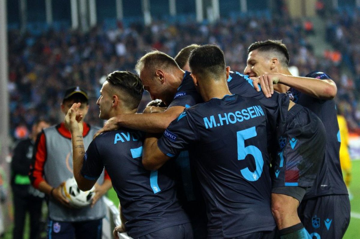 UEFA Avrupa Ligi: Trabzonspor: 2 - Basel: 2 (Maç sonucu)