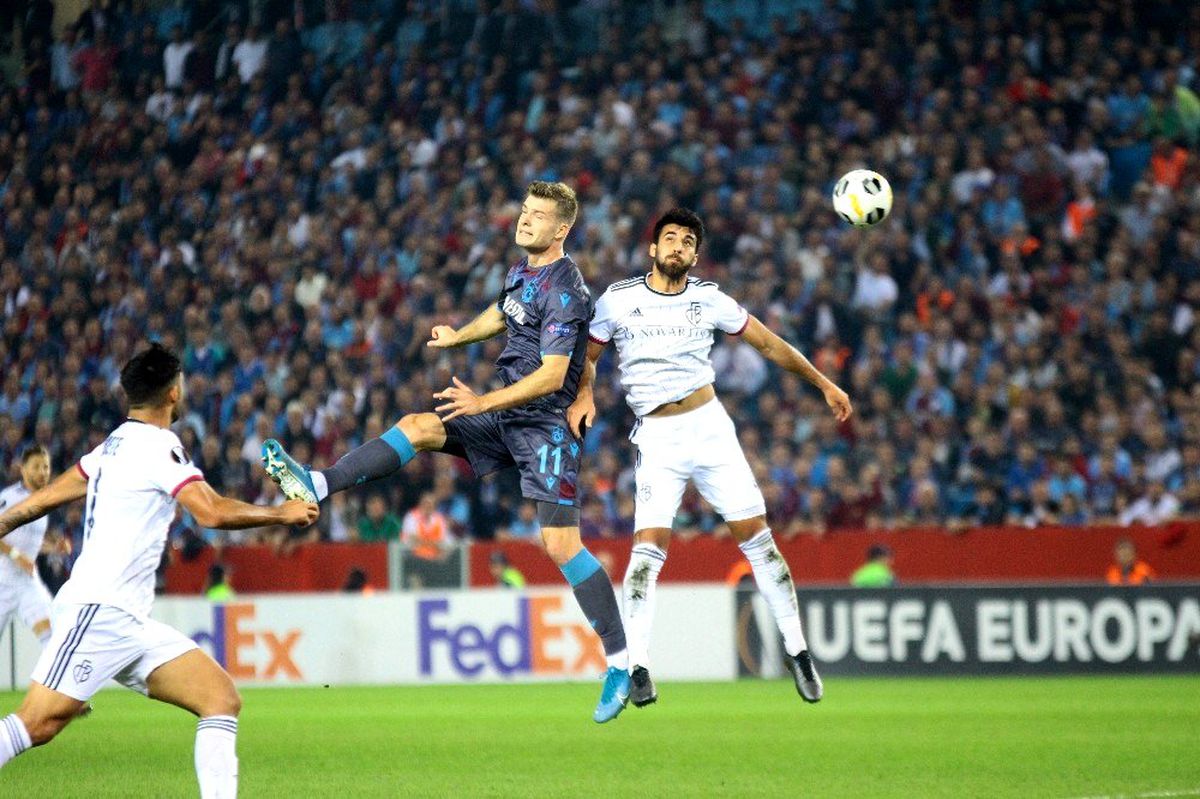 UEFA Avrupa Ligi: Trabzonspor: 2 - Basel: 2 (Maç sonucu)