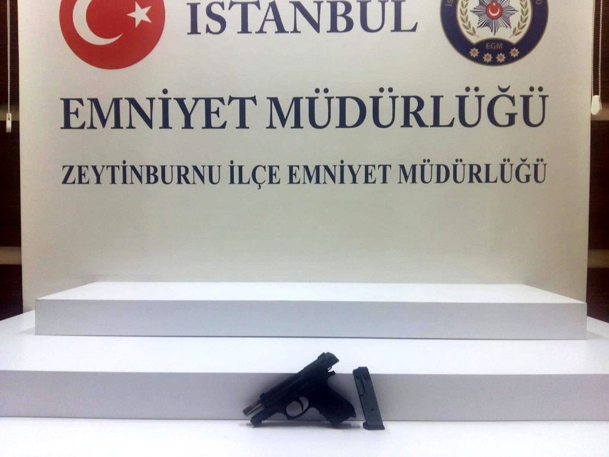 Zeytinburnu\'nda silahlı kavga kamerada