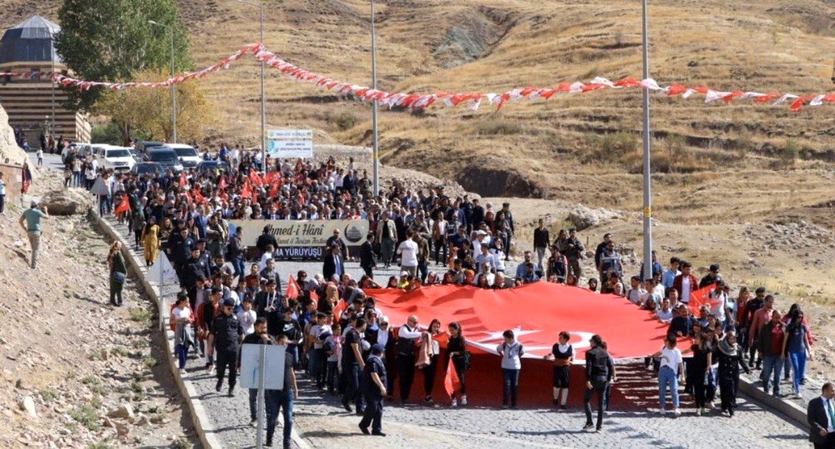 Ağrı\'da 3. Ahmed-i Hani Kültür, Sanat ve Turizm Festivali başladı