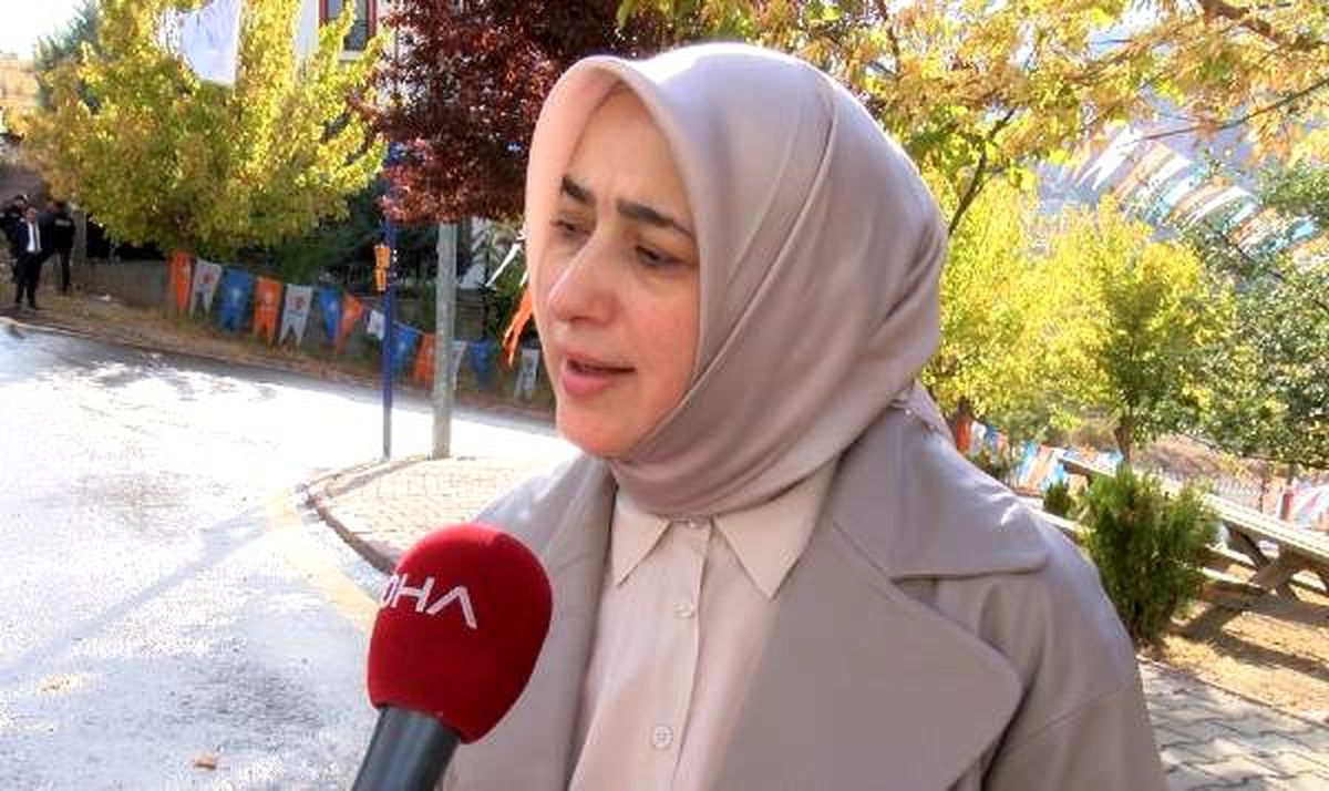 Ak parti\'li zengin\'den kılıçdaroğlu\'nun \'başörtüsü\' özeleştirisine cevap: gülüyorum
