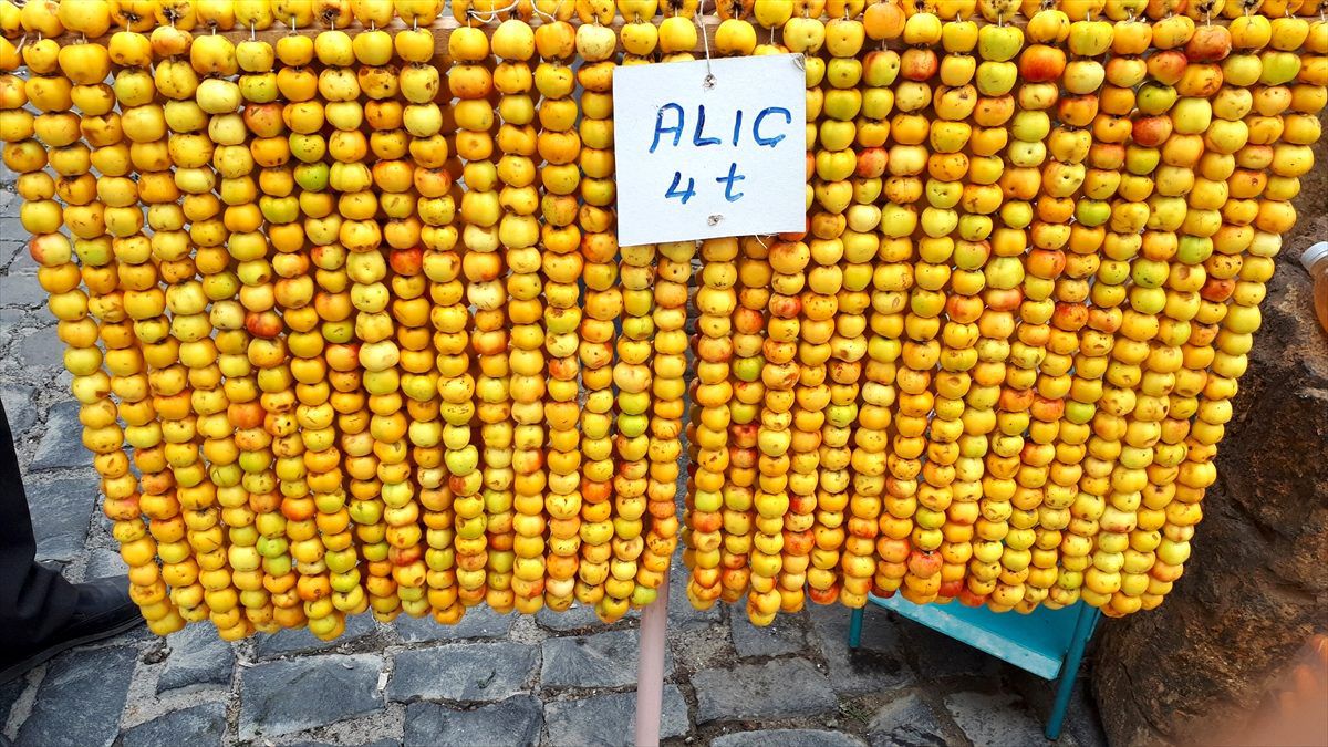 Alıç pazara indi