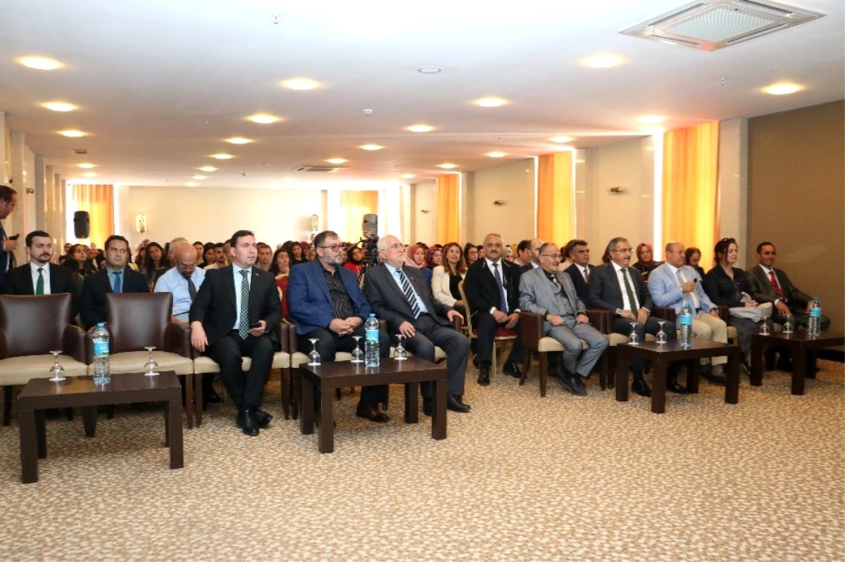 Beyşehir\'de "Afetlerde Bilinçlilik ve Acil Yardım" konferansı düzenlendi