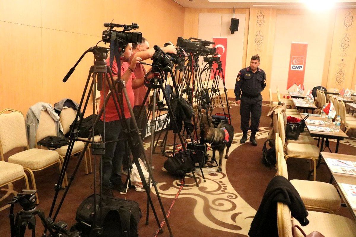 CHP\'nin Abant kampı başladı