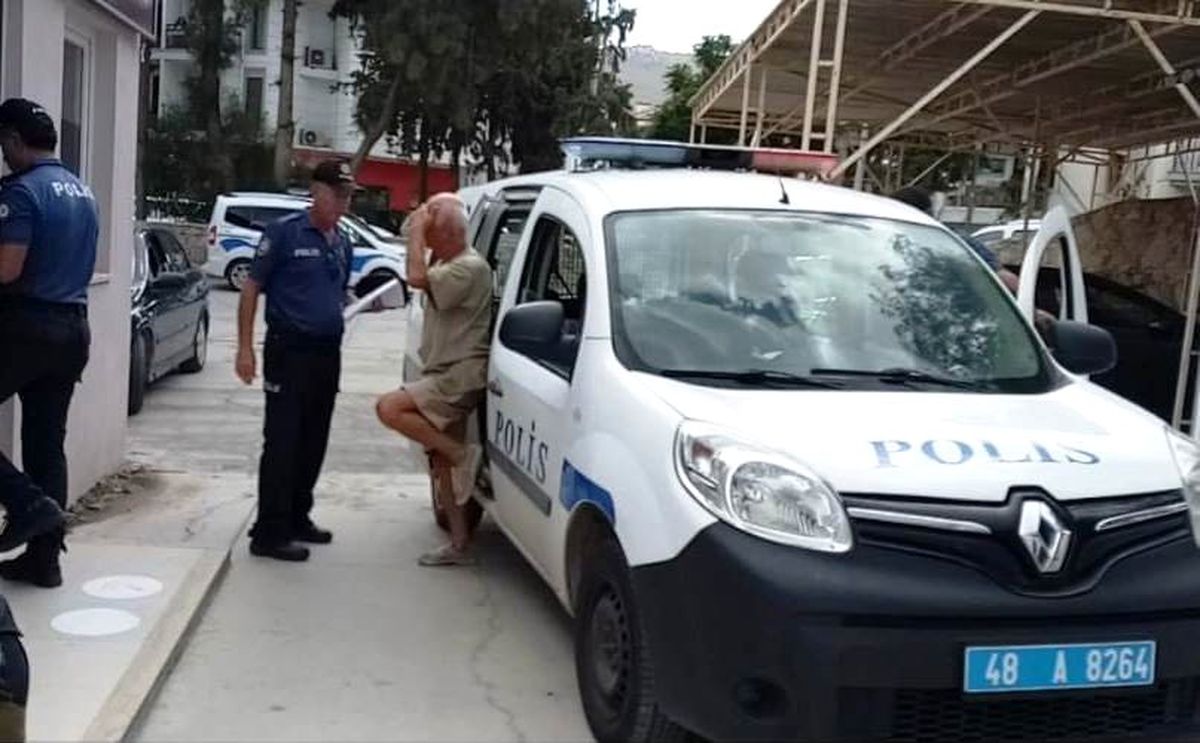 Datça\'da kozmetik hırsızı yakalandı