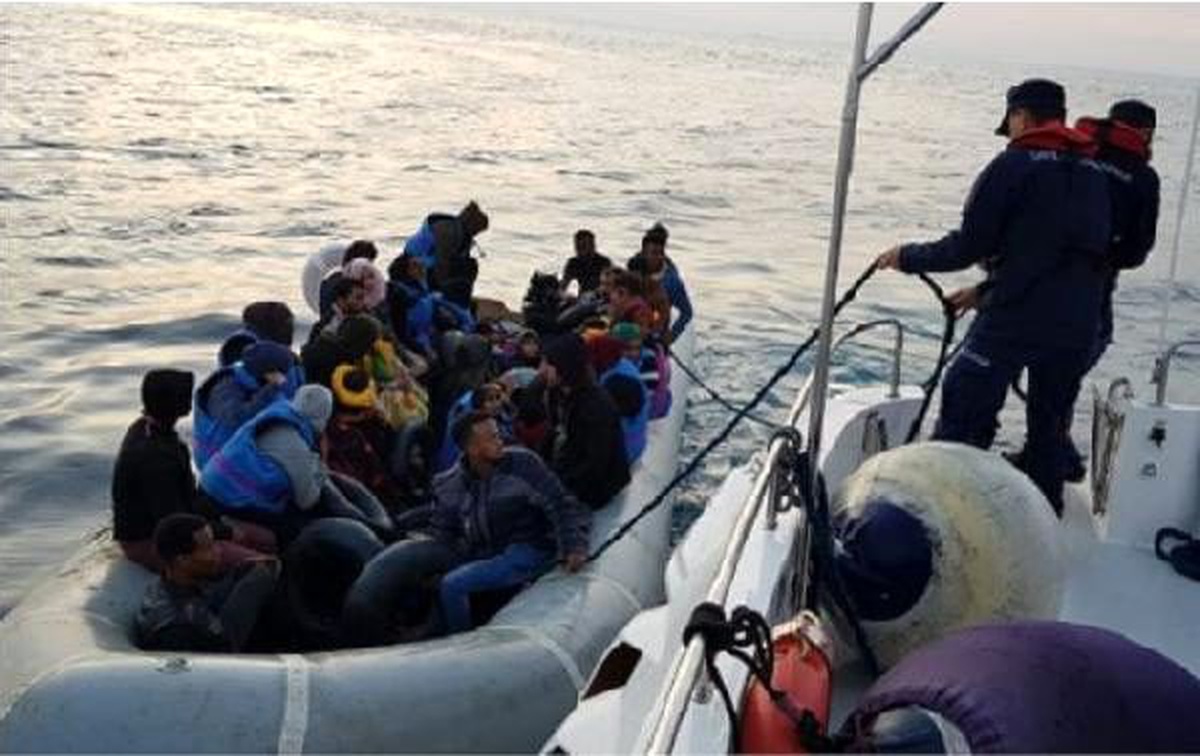 Didim açıklarında 34 kaçak göçmen yakalandı