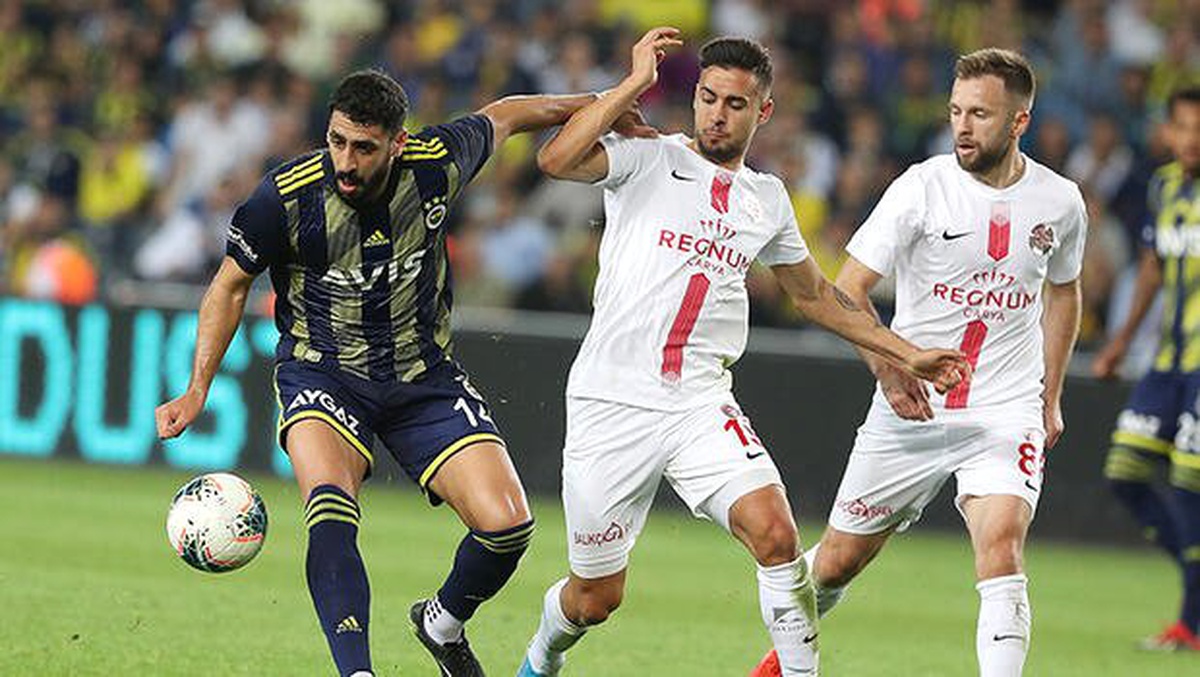 Fenerbahçe\'nin bölüm sonu canavarı Antalyaspor!