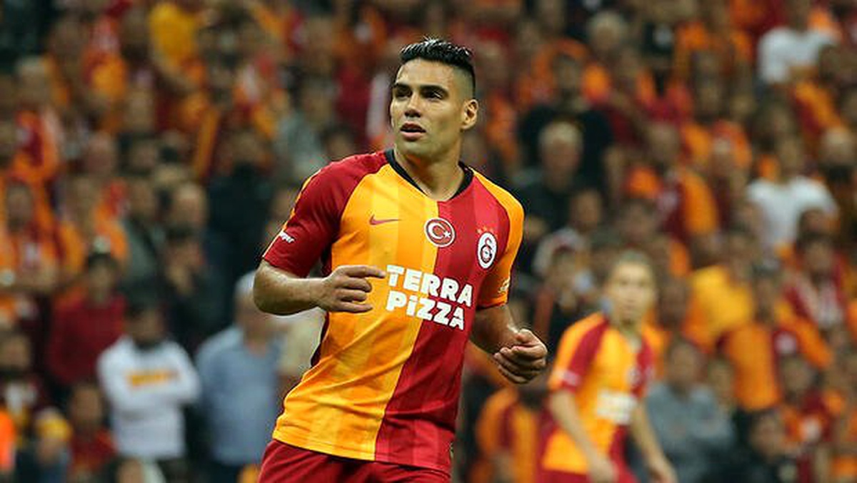 Galatasaray\'da Falcao daha fazla dayanamadı!