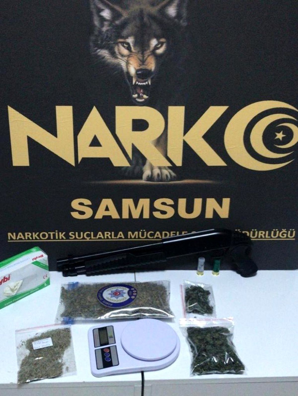 Satışa hazır uyuşturucularla yakalandı