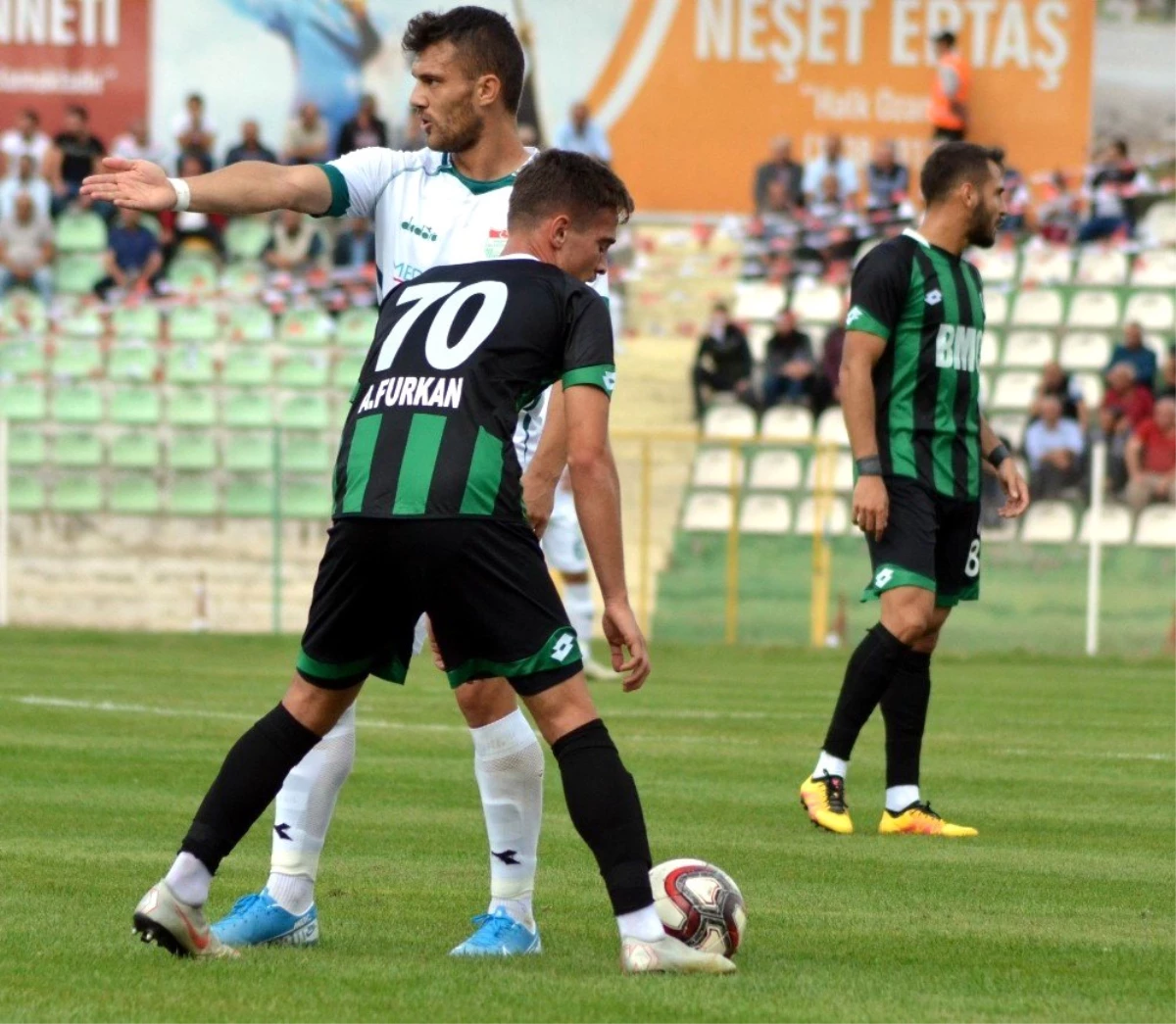TFF 2. Lig: Kırşehir Belediyespor: 0 - Sakaryaspor: 0