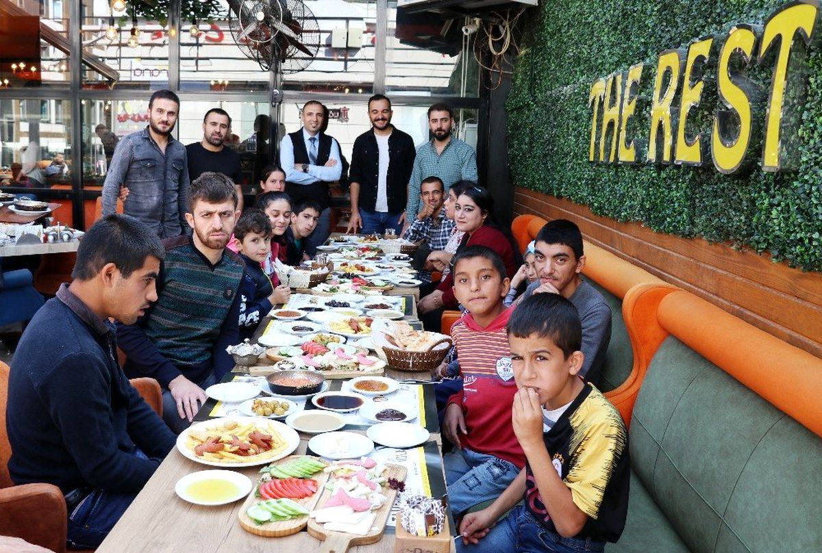 The Rest Coffee engellileri ağırladı
