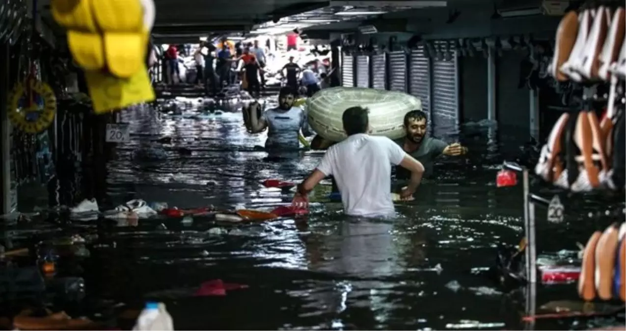 AFAD\'dan çok sayıda şehir için sel uyarısı! Aralarında İstanbul da var