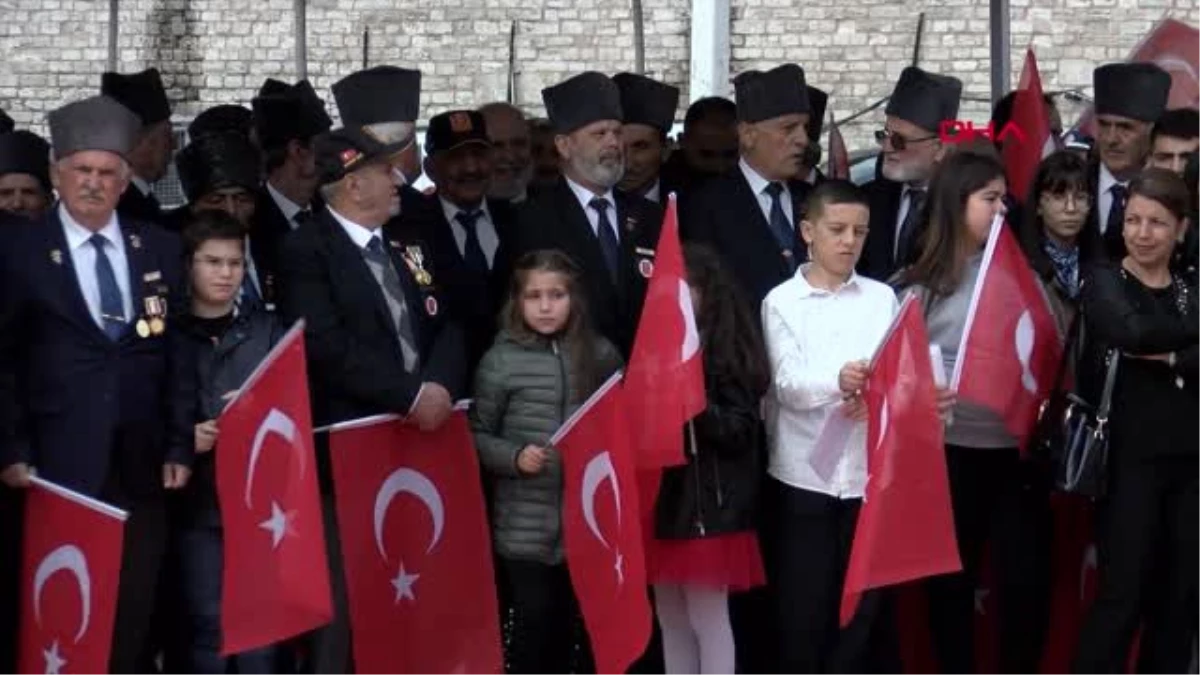 İstanbul\'un kurtuluşunun 97. yıl dönümü; taksim\'de tören düzenlendi