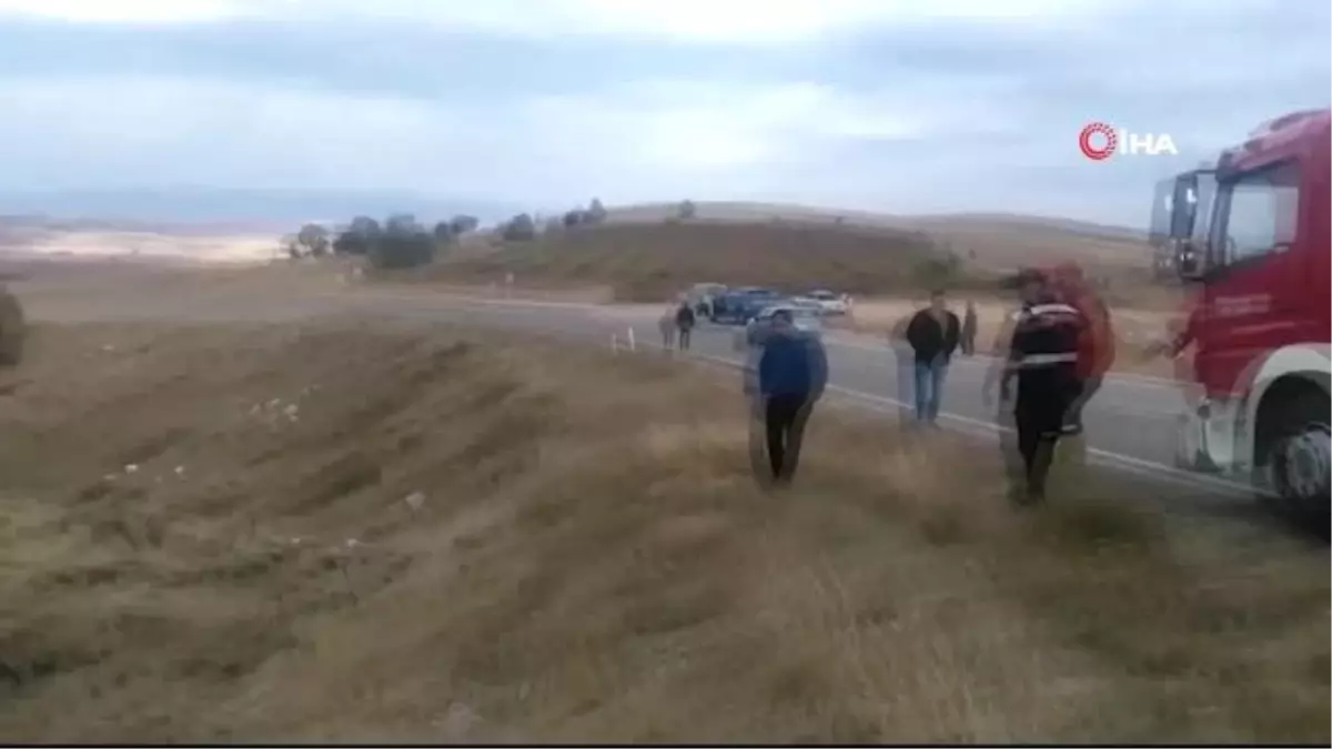 Orman İşletme Müdürlüğüne ait kamyonet kaza yaptı: 2 yaralı